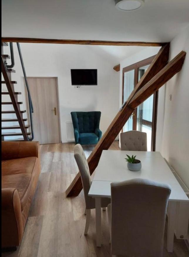 Jokai Apartman Komárno Zewnętrze zdjęcie
