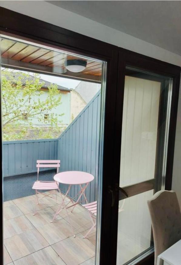 Jokai Apartman Komárno Zewnętrze zdjęcie